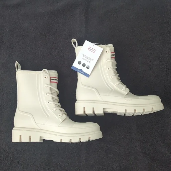 NWT Hunter Combat Silhouette Rain Boots in Ivory - Picture 3 of 8
